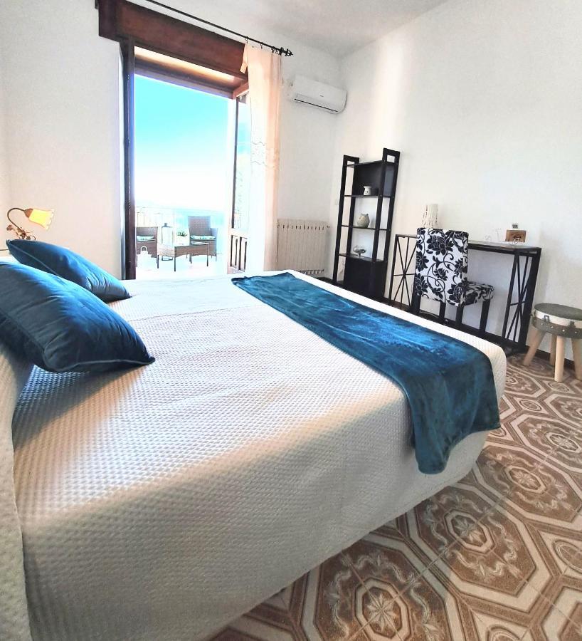 Tao Charming Apartment Taormina Exterior photo