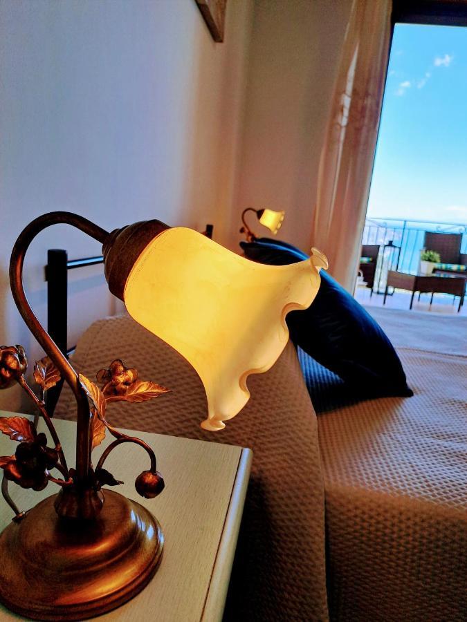 Tao Charming Apartment Taormina Exterior photo
